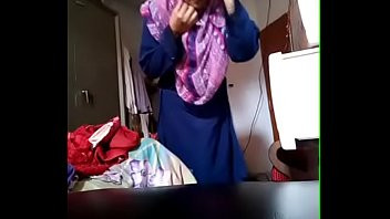 Play Muslim beauty