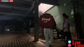 Play Novinha pediu pizza e deu pro entregador , Com Melissa ninfetinha e Lipe Louco