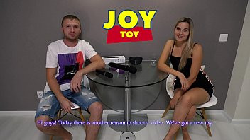 Play Multi-Orgasmic Review of the Powerful Vibrator - Domi 2 by Lovense