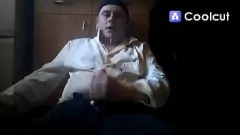 Play Nasty Amateur Masturbation with Cumshot