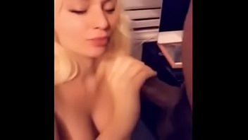 Play BLOWJOB BURGH3R SNAPCHAT