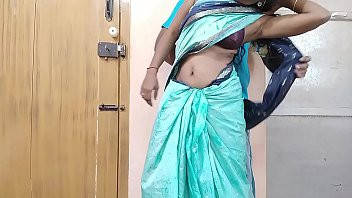 Play Horney Indian desi cheating wife enjoy sex with friend brother
