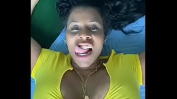 Play Desiree’s Ass worship