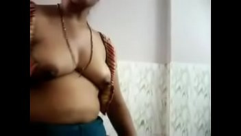 Play Telugu aunty in lodge for money