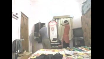 Play Bhai behan ready for action when parents out