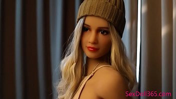 Play Lovely sex doll with nice boobs